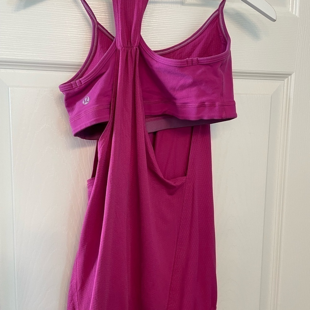 Lululemon tank - Picture 6 of 6